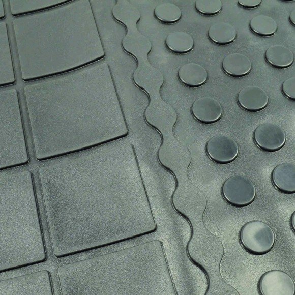 Eagle globe anchor cargo mat