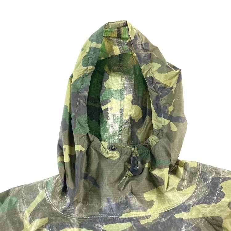 DETECH Poncho Mimetico Leggero Impermeabile - Multifunzione 210x140 Cm, Con Cappuccio, Per Caccia, Pesca E Trekking