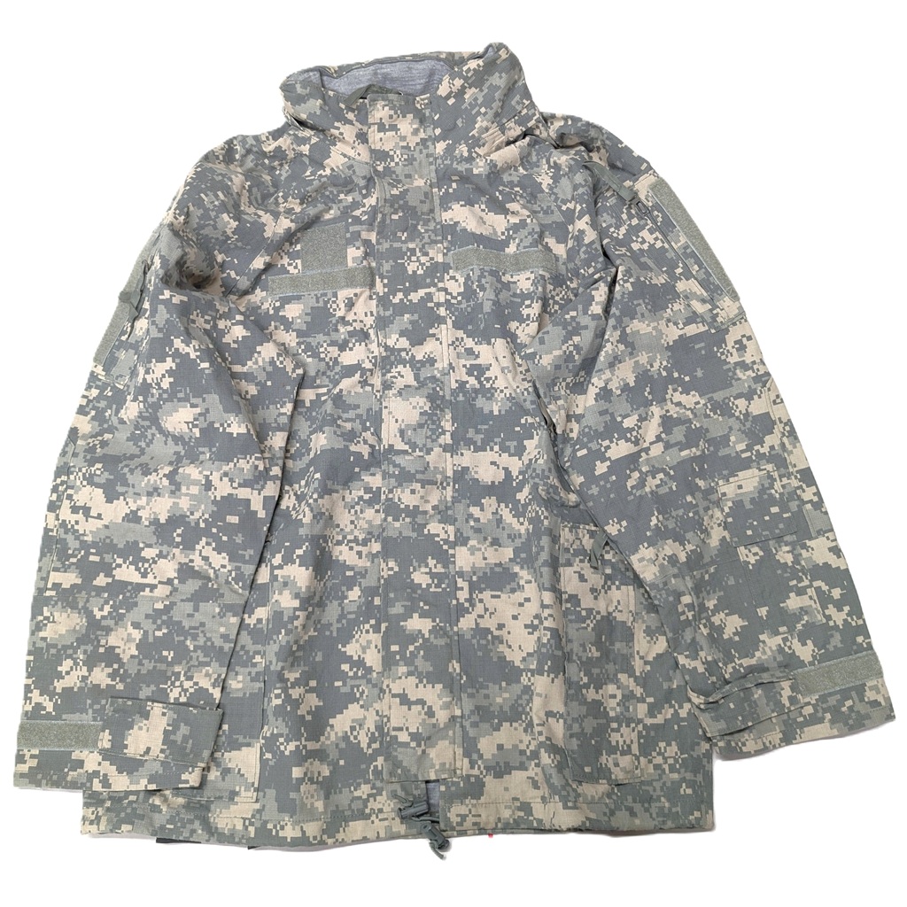 a US Army ACU FREE parka in UCP camouflage